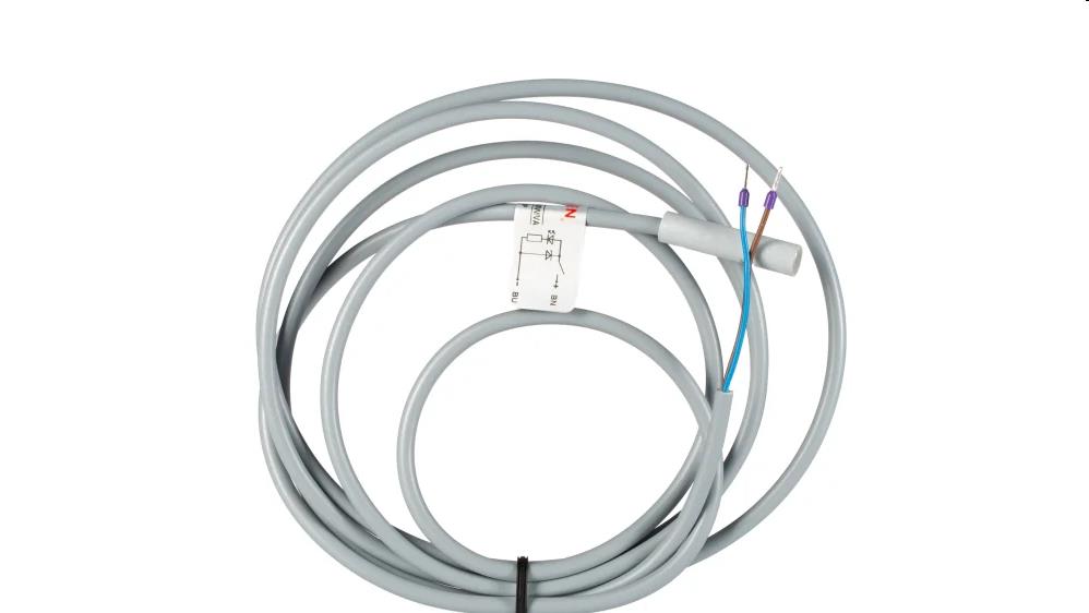 MAGNETSCHALTER 10–240 V AC/DC, 5 m.